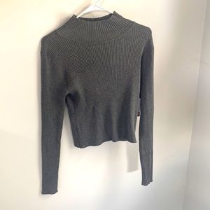 Grey long sleeve